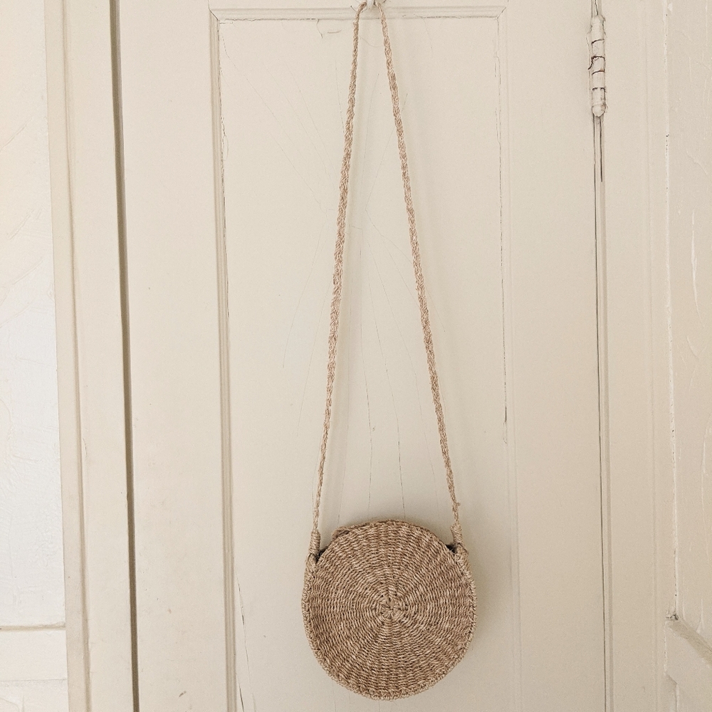 Woven purse